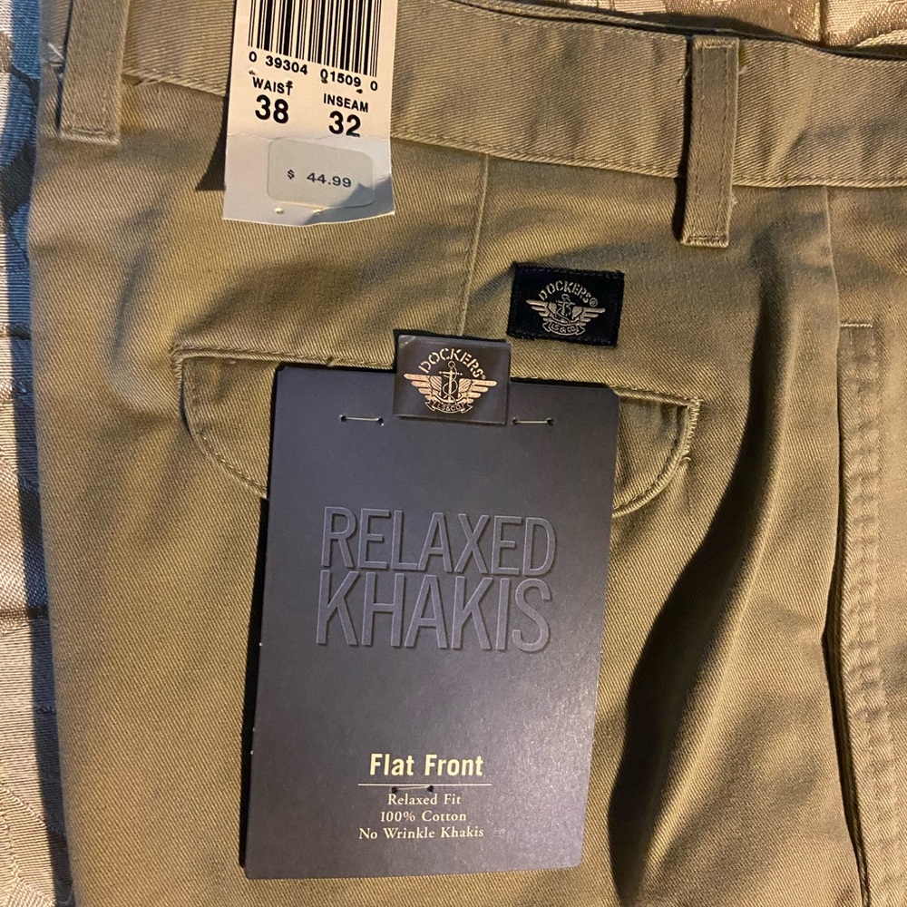 Dockers Men's Relaxed Fit Khakis - Beige